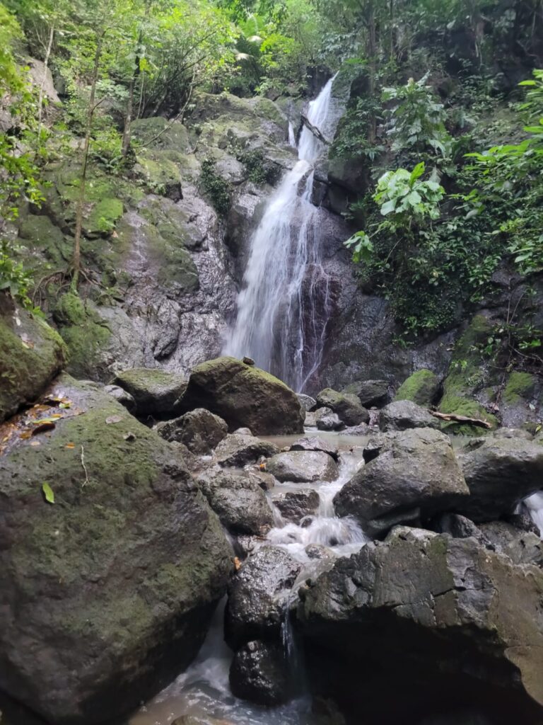 Diana waterfall in Sapzurro 