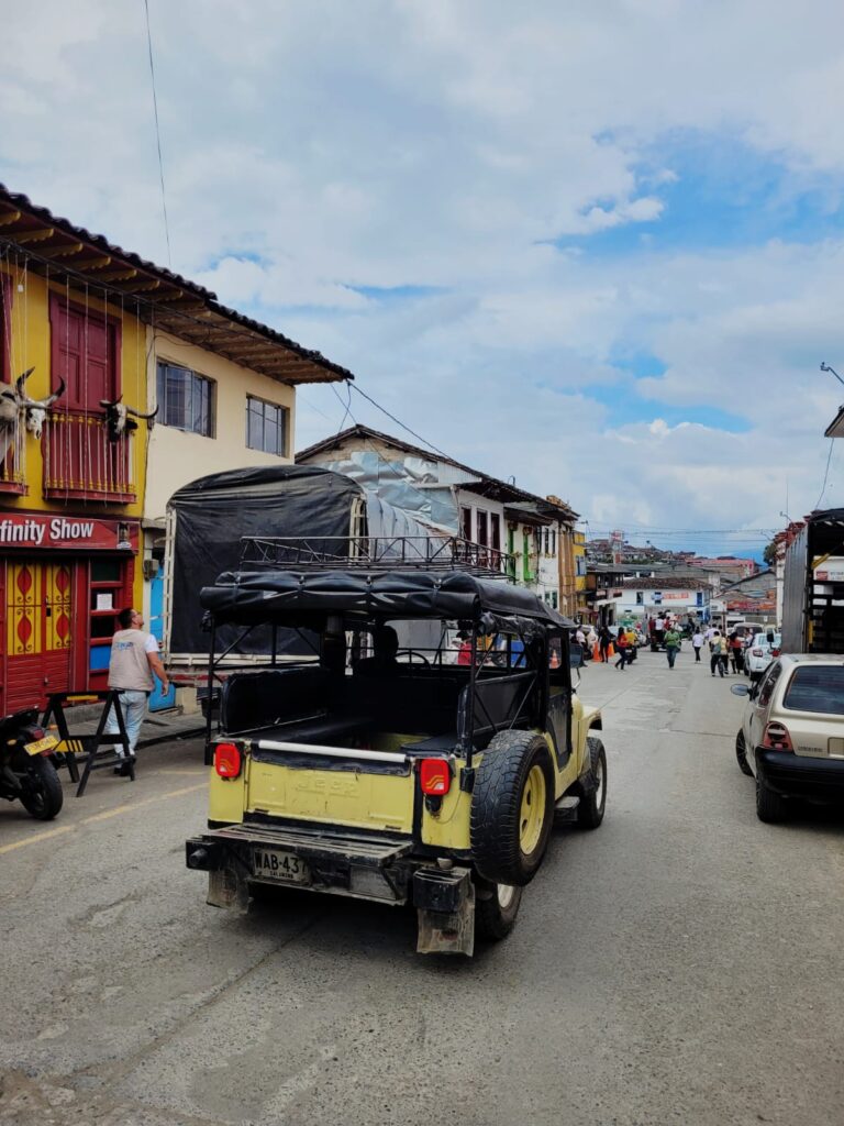 The taxi-jeep used for the ride to San Felix 